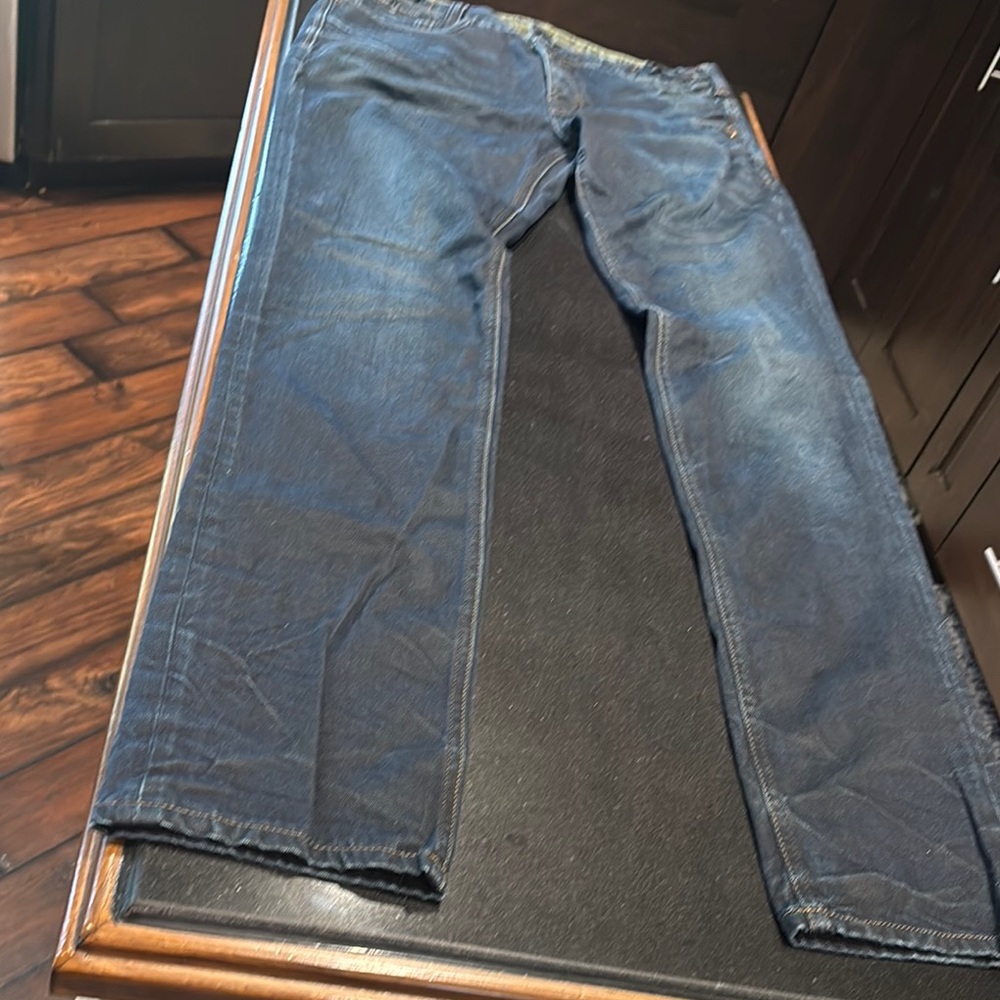 Blue Straight-Leg Jeans with Faded Indigo
